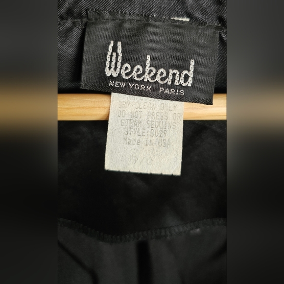 Vintage Blazer in Black Velvet - Picture 4 of 8